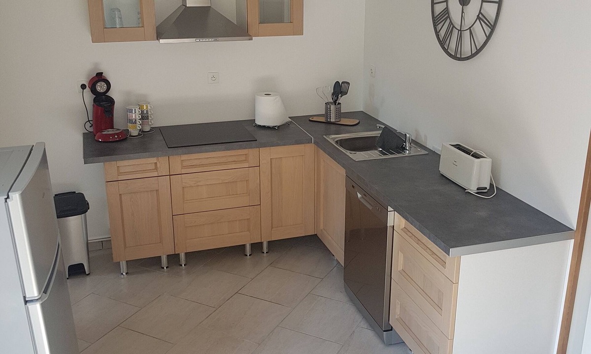 Fumay House | GARDENERS' COTTAGE