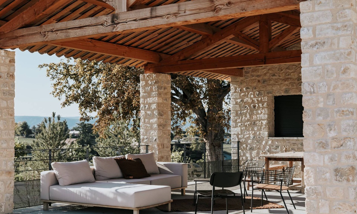 Livron-sur-Drome Hotel | Garenne