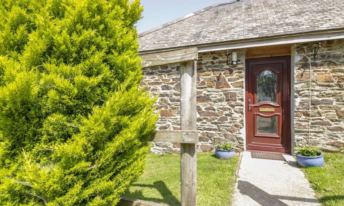 Truro Cottage | Garras Barn