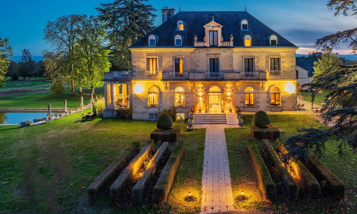 Mignaloux-Beauvoir Hotel | Garrigae Manoir de Beauvoir