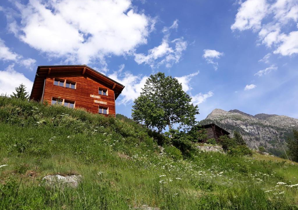 Binn Hotel | Gasthaus Heiligkreuz