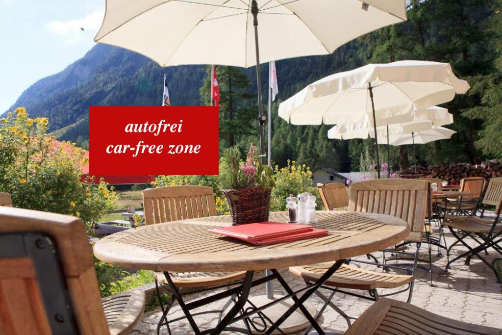Bever Hotel | Gasthaus Spinas
