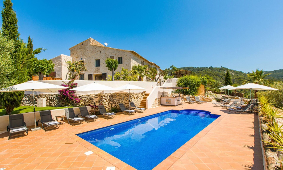 Sitges Town Center House | Gather, Relax, Celebrate: Your Private Retreat for Large Groups