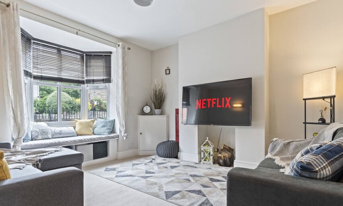 Alton House | The Old Post Office: Alton Towers