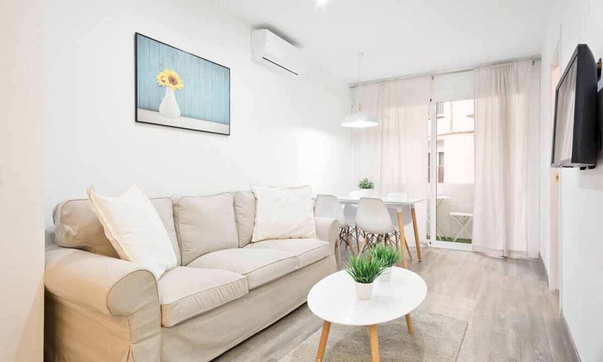 Les Corts Apartment | GE1