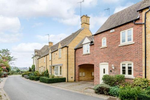 Ebrington House | Gem Cottage