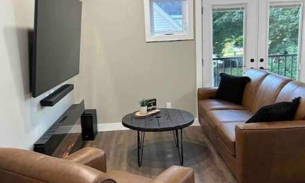 Ruthven Apartment | Gem on Prospect