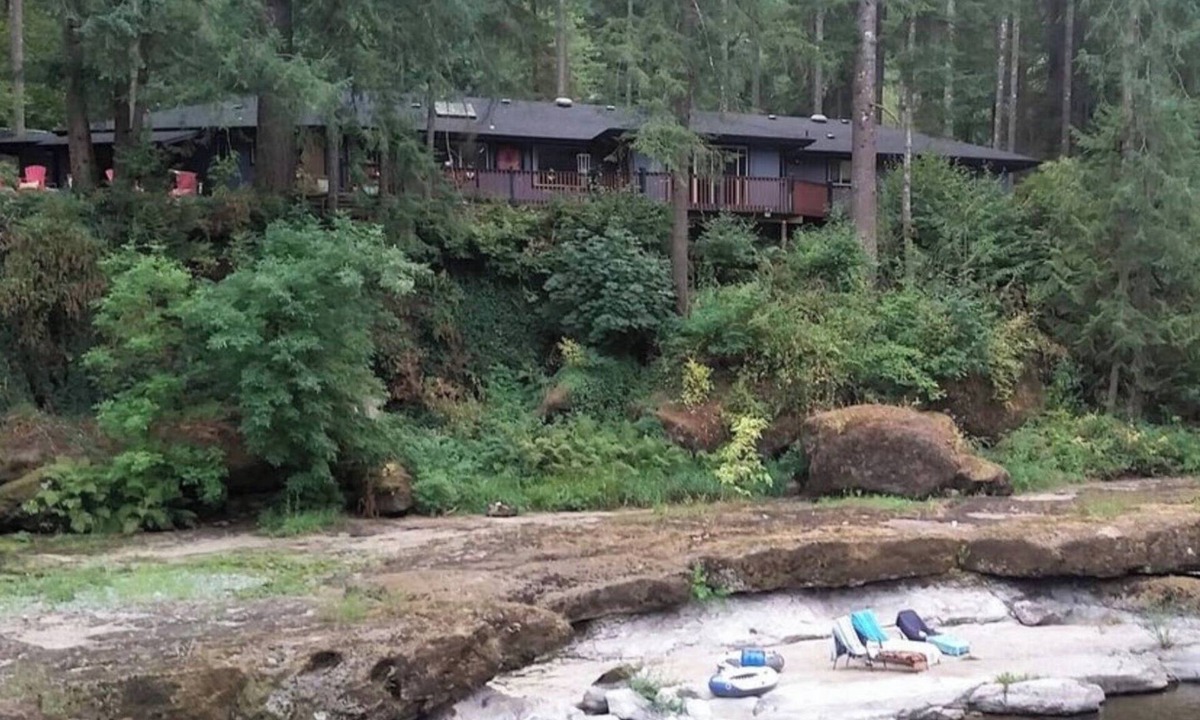 Battle Ground House | Gem River House