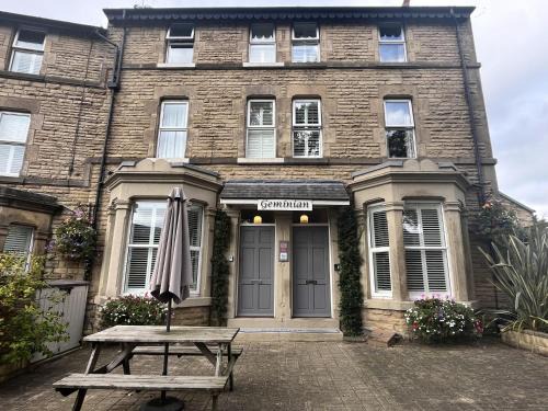 Harrogate City Centre House | Geminian