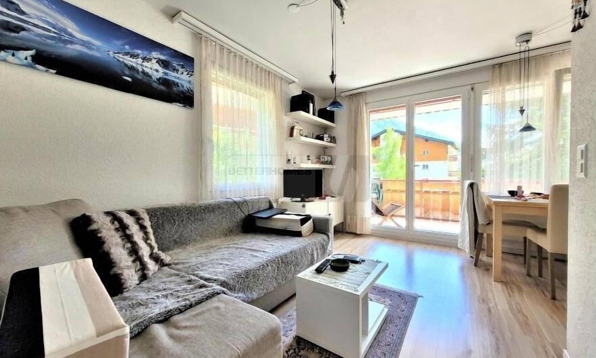 Leukerbad Apartment | Gemmiblick holiday flat with large balcony