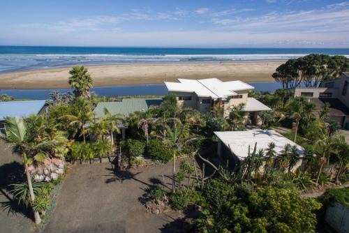 Ahipara Apartment | Gems Seaside Lodge