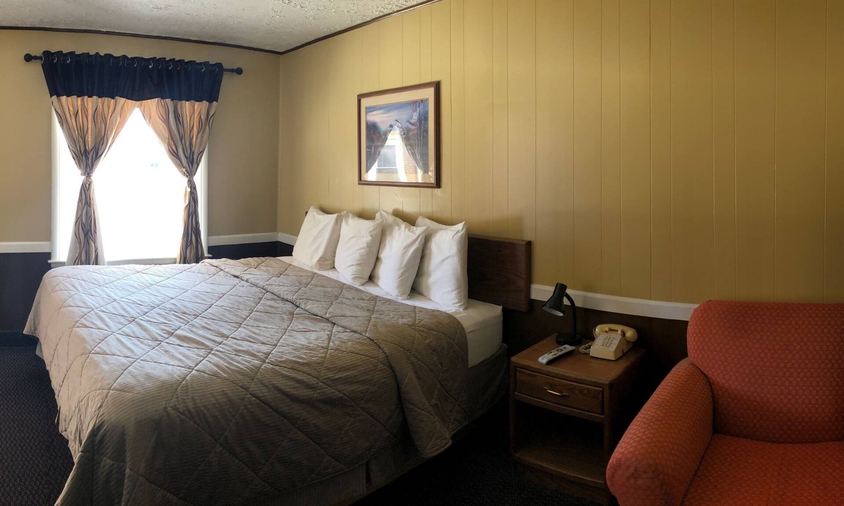 Geneva Hotel | Geneva Inn