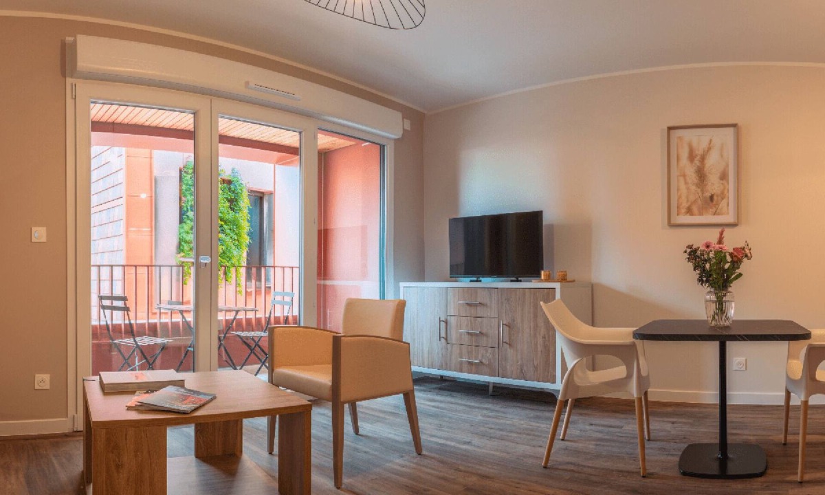 Besancon House | Genius: An exceptional residence in Besançon in the heart of the Viotte business