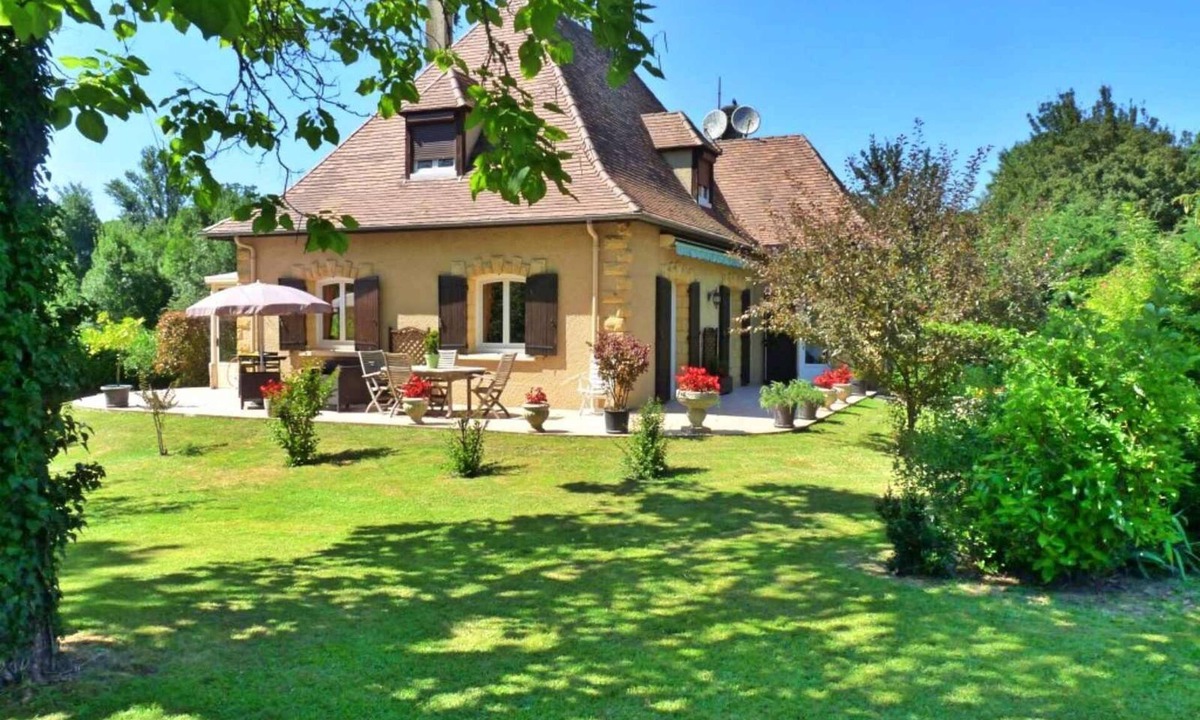 Gensac House | Gensac getaway.