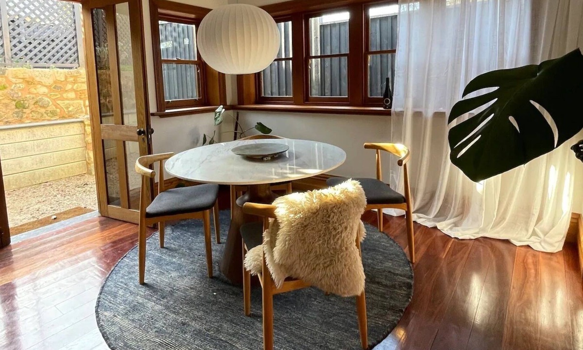 Stirling Cottage | George Brown’s Cottage | Stirling