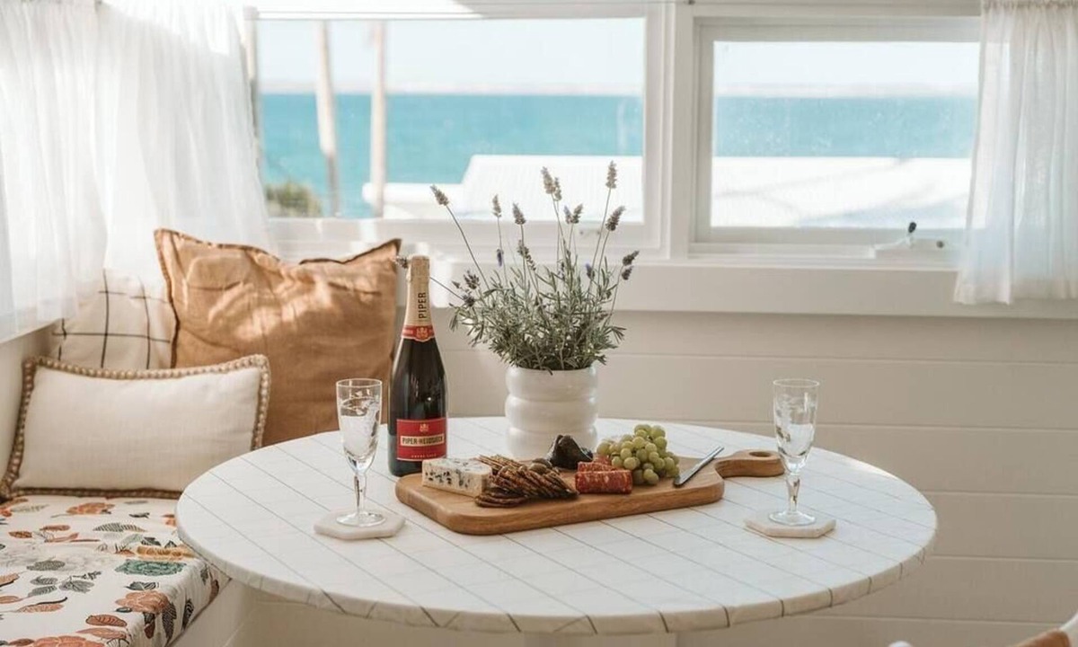 Bundeena House | George @ Ethel & Odes