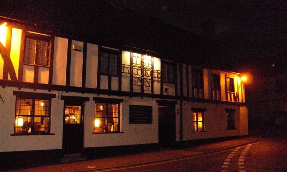 Mere Hotel | George Inn, Mere