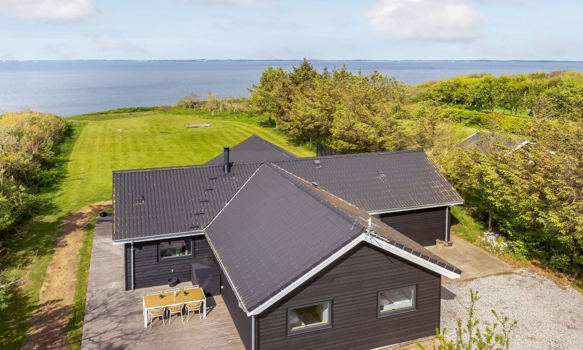 Vinderup House | "Gerlind" - 75m to the fjord by Interhome