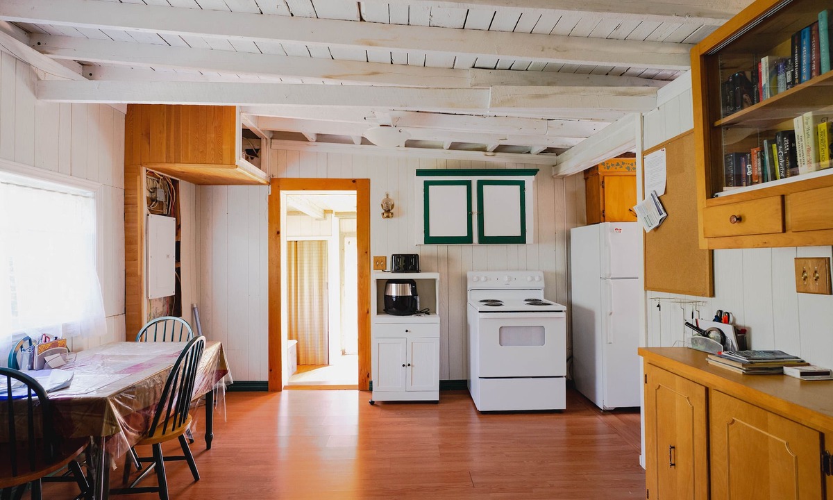 Boularderie Cabin | Get Away From it all