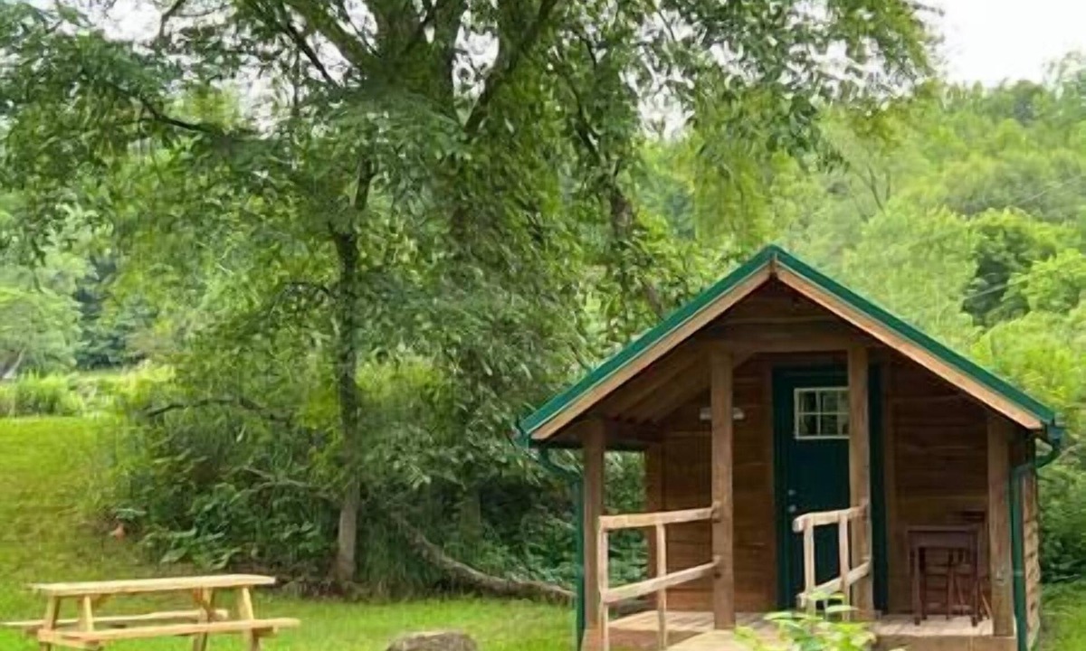 Belfast Cabin | :)Getaway Log Cabin+ComfyBeds & Electric #5