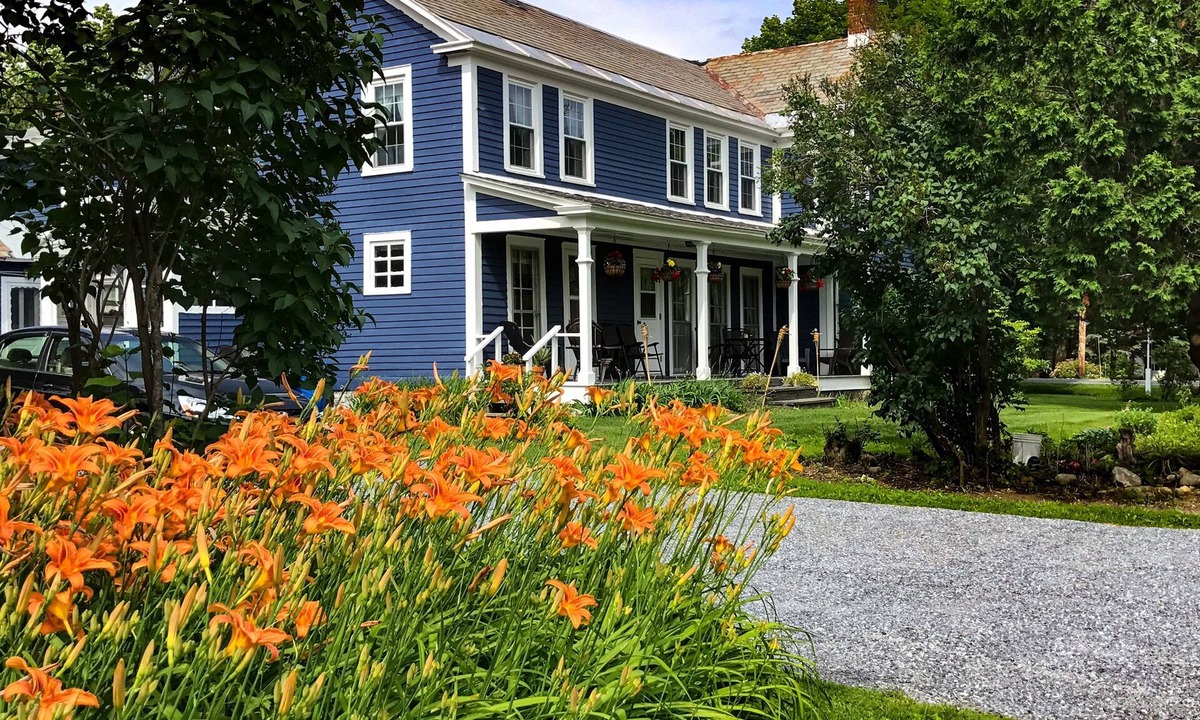 Stamford Apartment | Getaway Near Mass MoCA, Great Hiking, Scenic Views