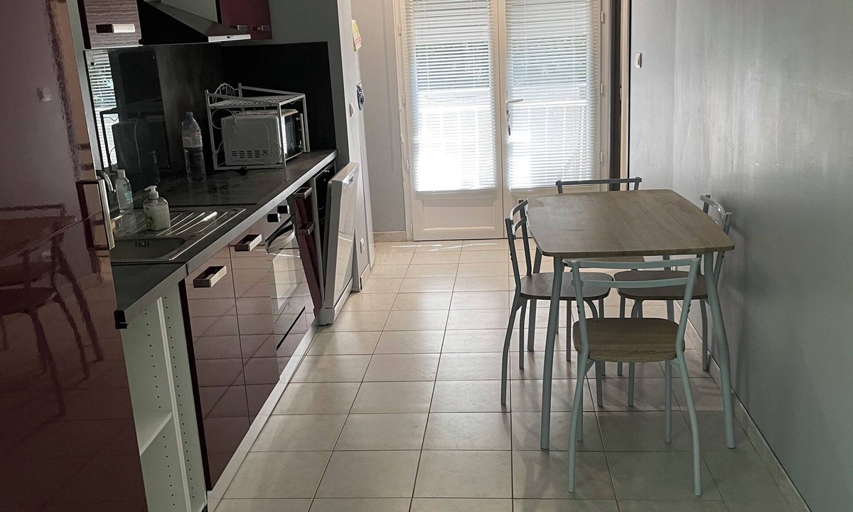 Carmaux Apartment | Getaway to Carmaux