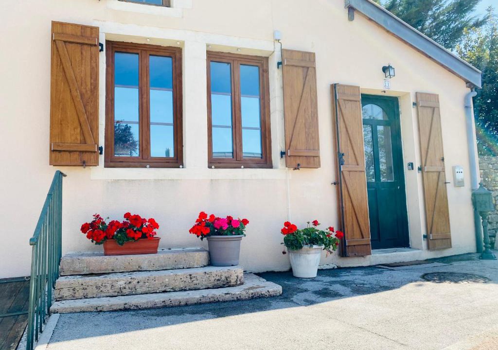 Gevrey-Chambertin Apartment | Gevrey Wine Hôte