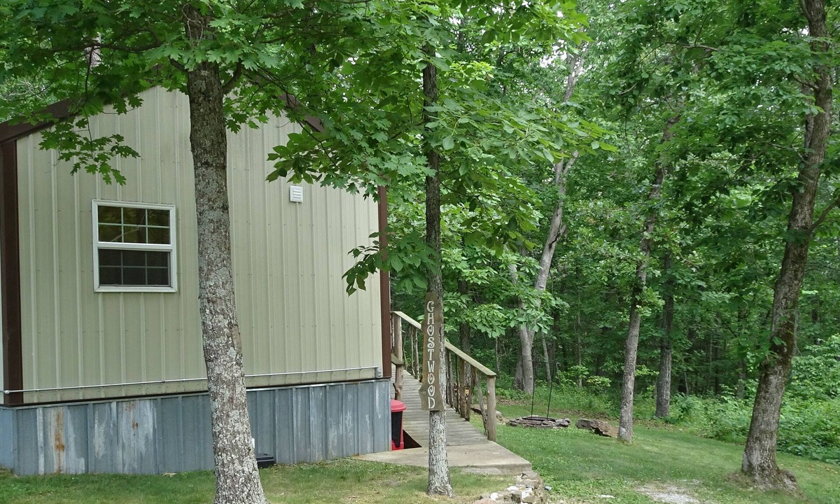 Pittsburg Cabin | Ghost woodnQuiet, Peaceful, Relaxing overall A Great Get Away Cabin!