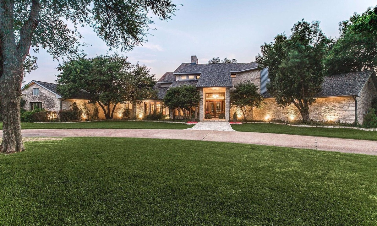 Prosper House | Giant house near Frisco and Prosper