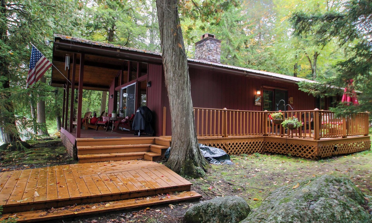 Town of Webb House | Gibbs Cottage