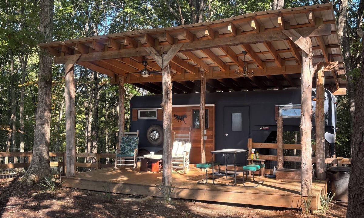 Piney Mountain House | Giddyup Getaway! Altamont Farms