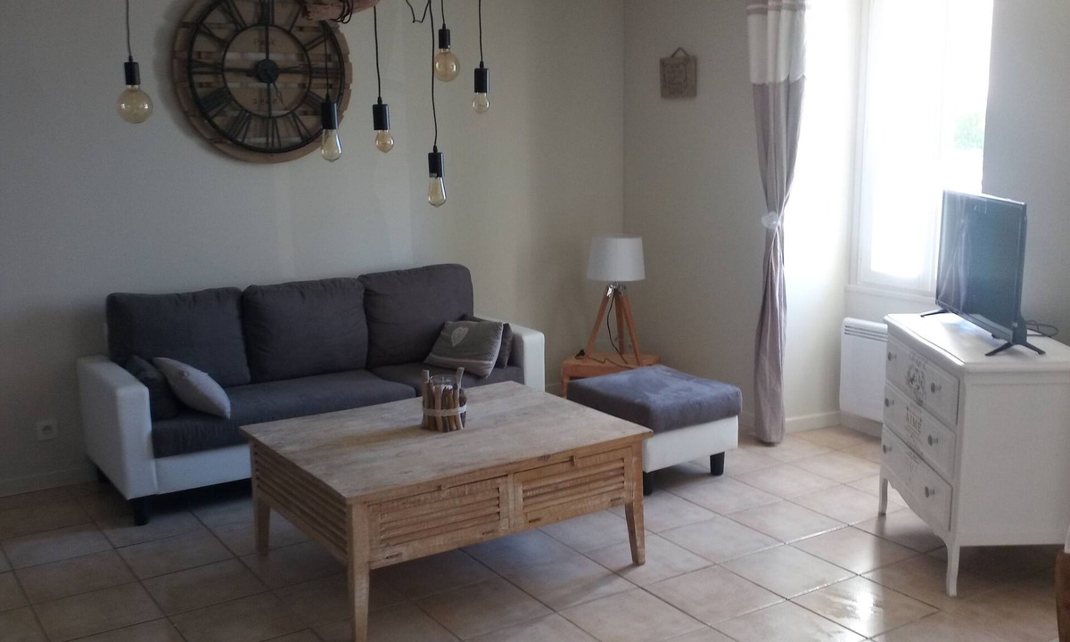 Bretteville-sur-Ay House | Gile de L'ouve