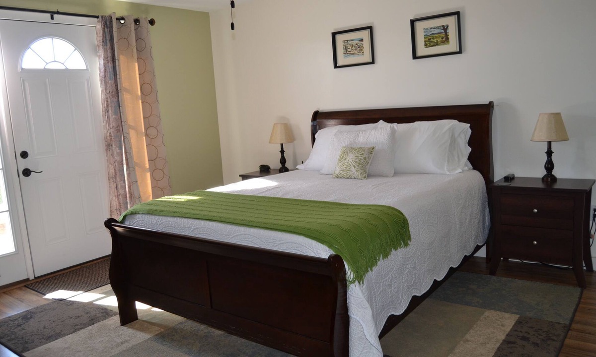 Hermann House | Gipfel Suite - Himmel Haus Bed & Breakfast