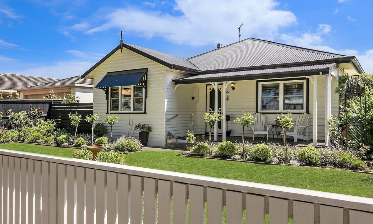 Port Fairy House | Gipps Getaway - cottage style charm