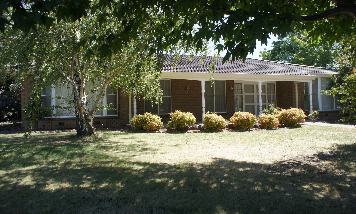Traralgon House | GIPPSLAND HOLIDAY STAY TRARALGON