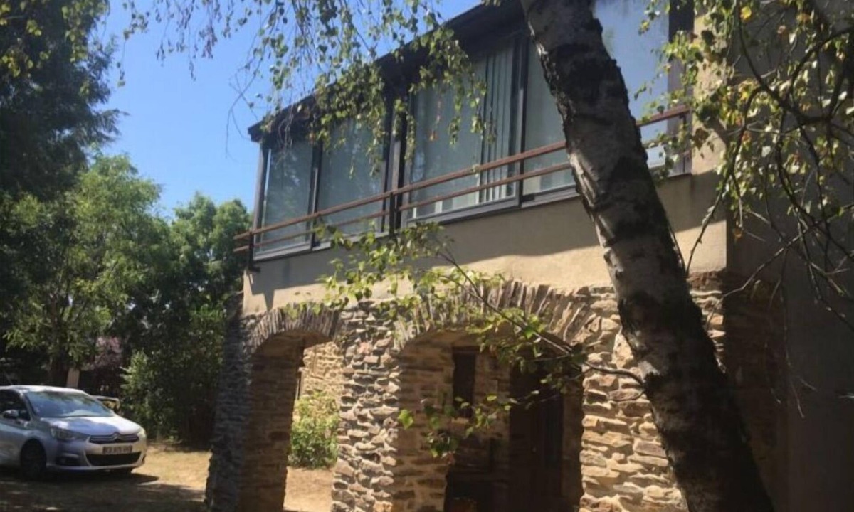 Quins House | Gite à la Campagne