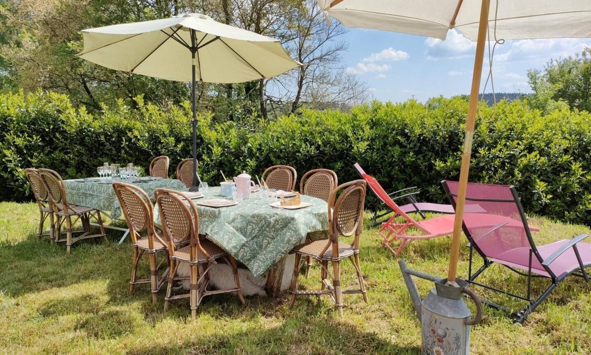 Issy-l'Eveque House | Gite 3 Epis Chez LE Lutin