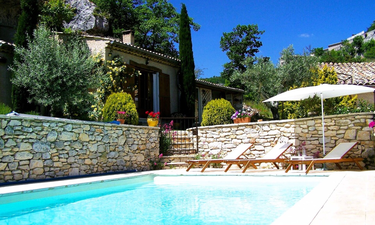 Simiane-la-Rotonde House | Gîte 4★ with swimming pool & SPA - Panoramic view, terraces in Provence