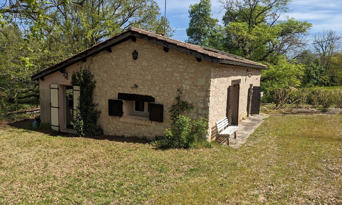 Monflanquin House | Gite 6 Personnes Proche Monflanquin Avec Piscine
