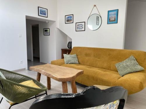 Gouville-sur-Mer House | Gite Amandine