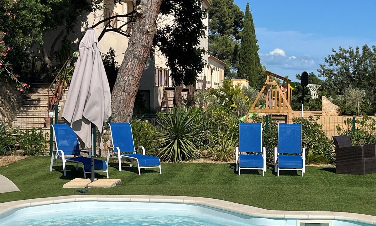 Salleles-d'Aude Apartment | Gîte Ambroisie great comfort with a view on the vineyard