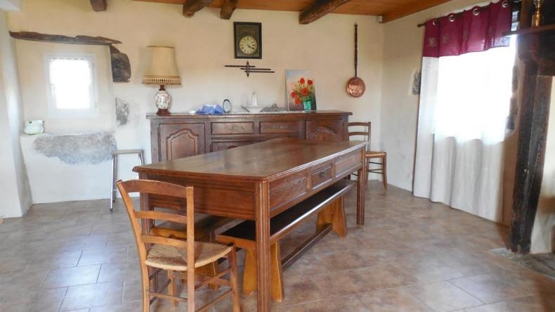 Sauvagnat House | GITE AMOUROUX