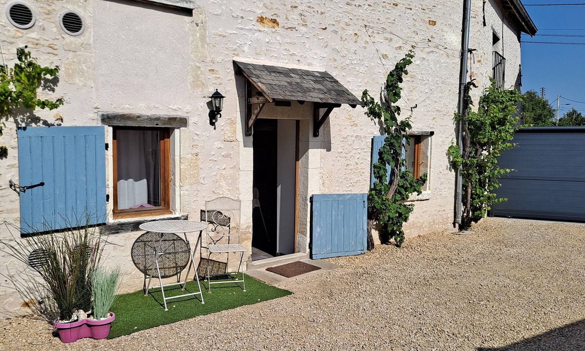 Chaveignes House | GITE ANGULUS RIDET - GRAPEVINE - Gîte 4/6 people