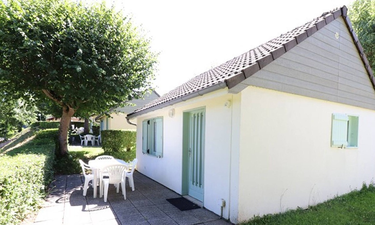 Arnac Cottage | Gite Arnac, 1 bedroom, 4 persons