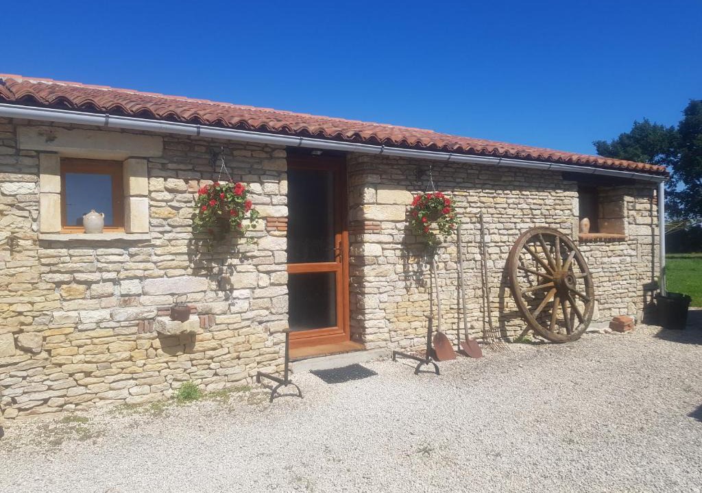 Mauprevoir House | Gite at Mauprevoir