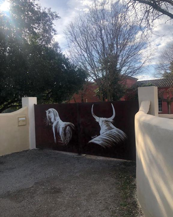 Le Pouget House | gite Au Bout du Chemin