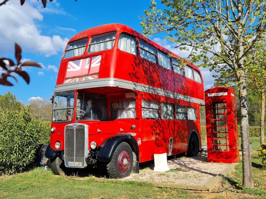 Rocbaron Other | Gite au bus anglais