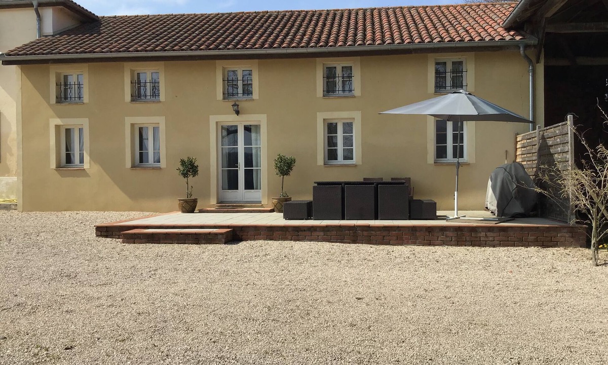 Cabas-Loumasses Cottage | Gite Au Débent Converted Barn Light,Airy,Spacious