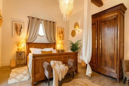 Le Manoir House | Gite avec piscine et bain nordique proche des plages du débarquement