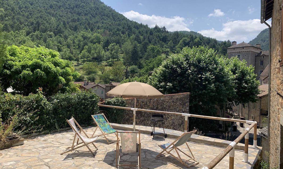 Peyreleau House | GITE AVEC TERRASSE
